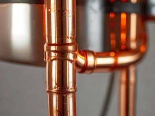 华帝热水器官方客服支持电话解读,热水器铜管质量揭秘：安全耐用选对是关键