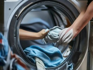 久旺保险柜报修热线分享（强力洗衣机清洁秘籍：一招告别顽固污渍）