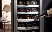 盾发酒柜官方售后保障解读@红酒收藏必备：如何挑选合适尺寸的红酒柜子