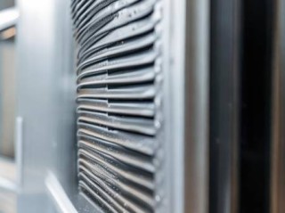 东芝冰箱售后维修电话号码详述(冰箱内部制冷原理揭秘：如何实现食物保鲜？)