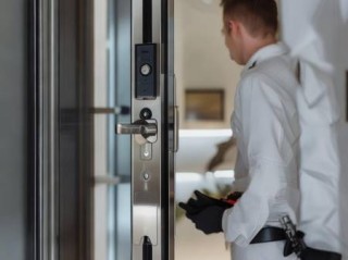 创维指纹锁故障预约维修热线交流√空气能热水器感温探头：精准控温，节能升级新选择	